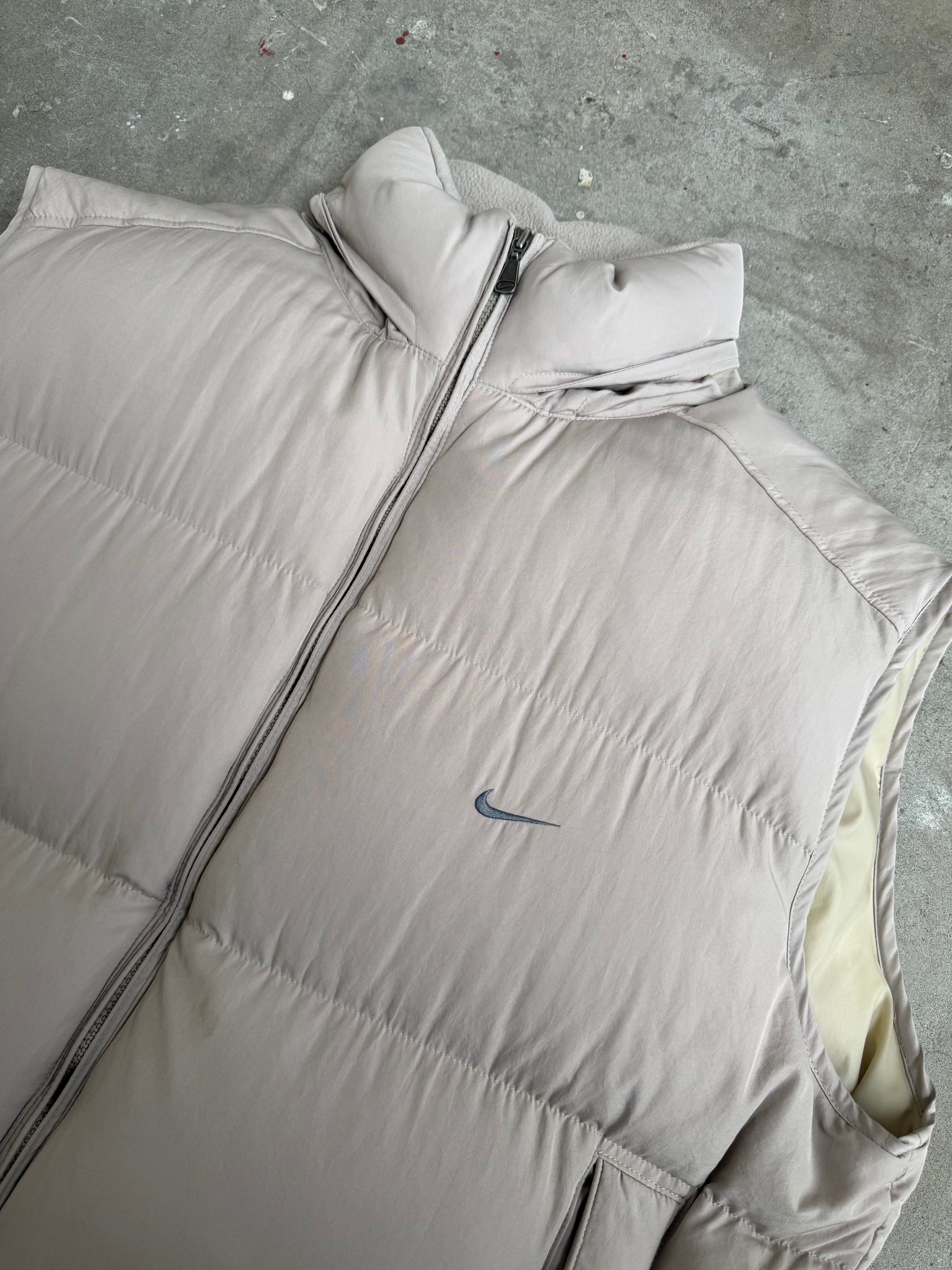 Beige Nike Puffer Vest - XL