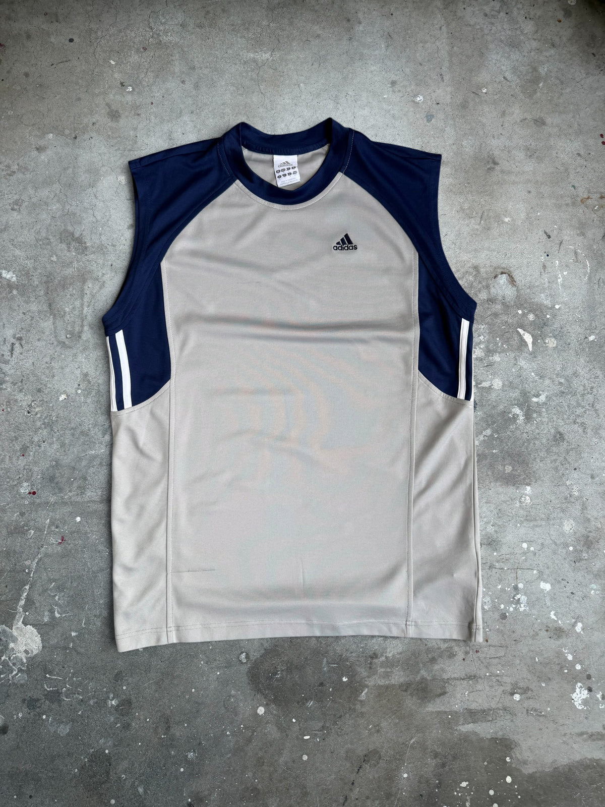 Two Toned Adidas Singlet - L