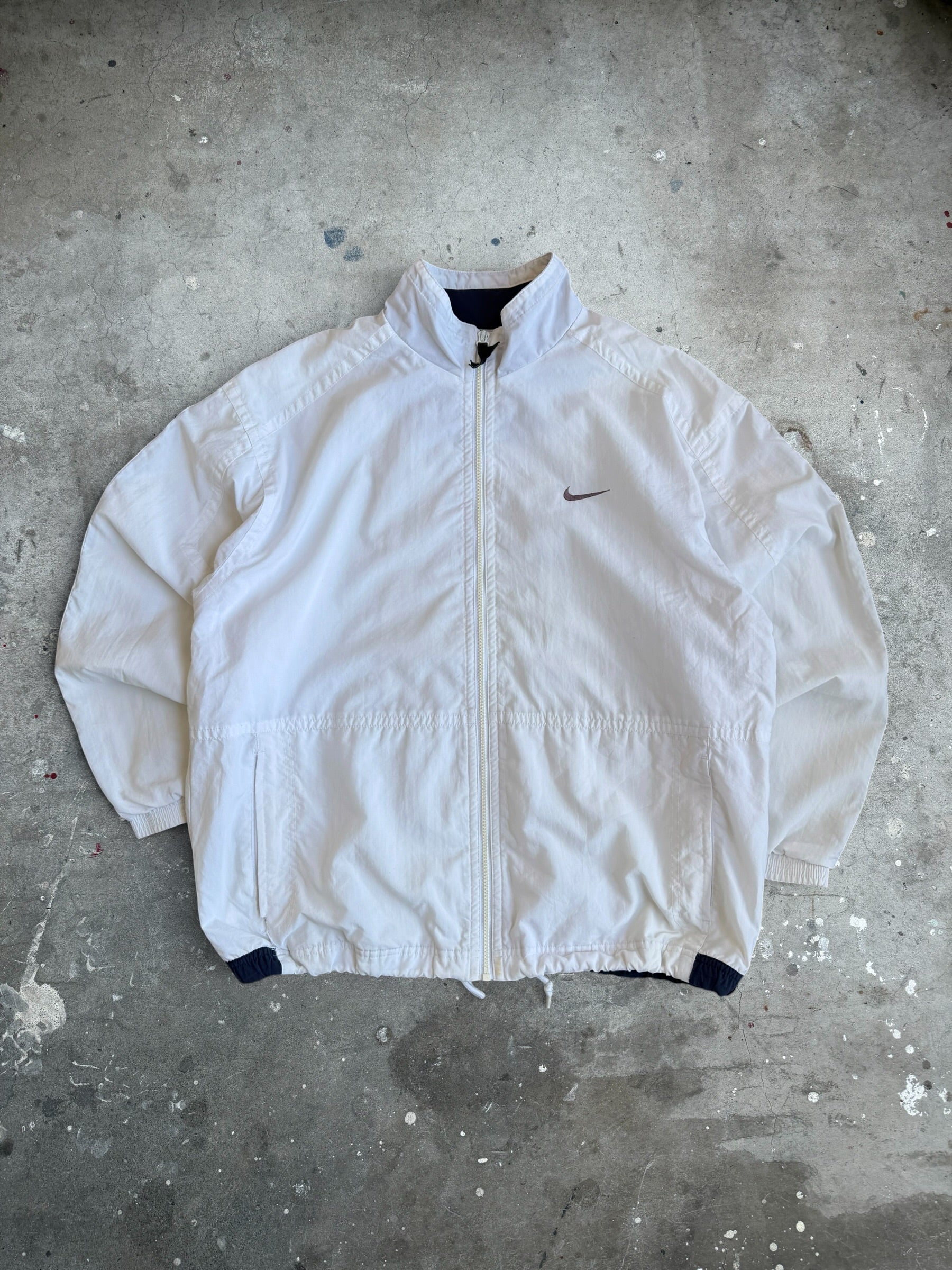 White Nike Spray Jacket - M