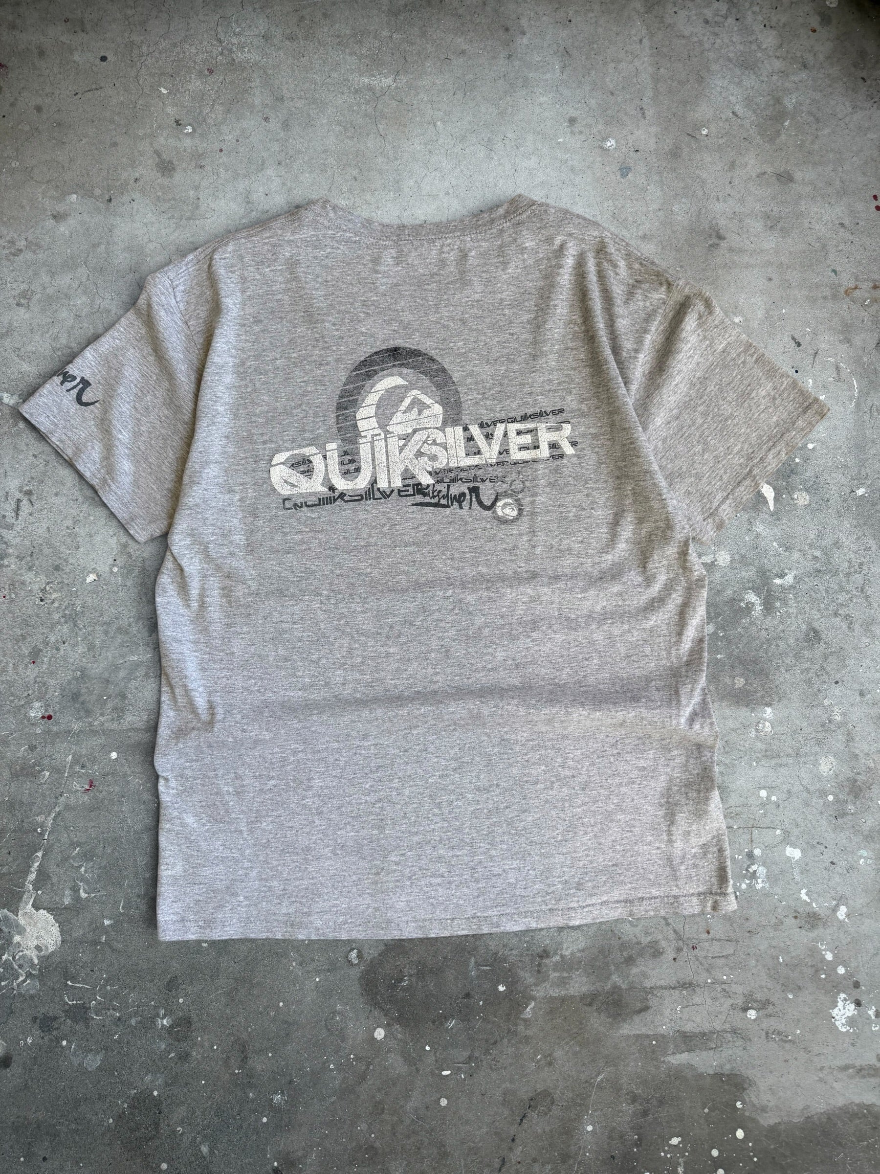 Grey Quiksilver Graphic Tshirt - M