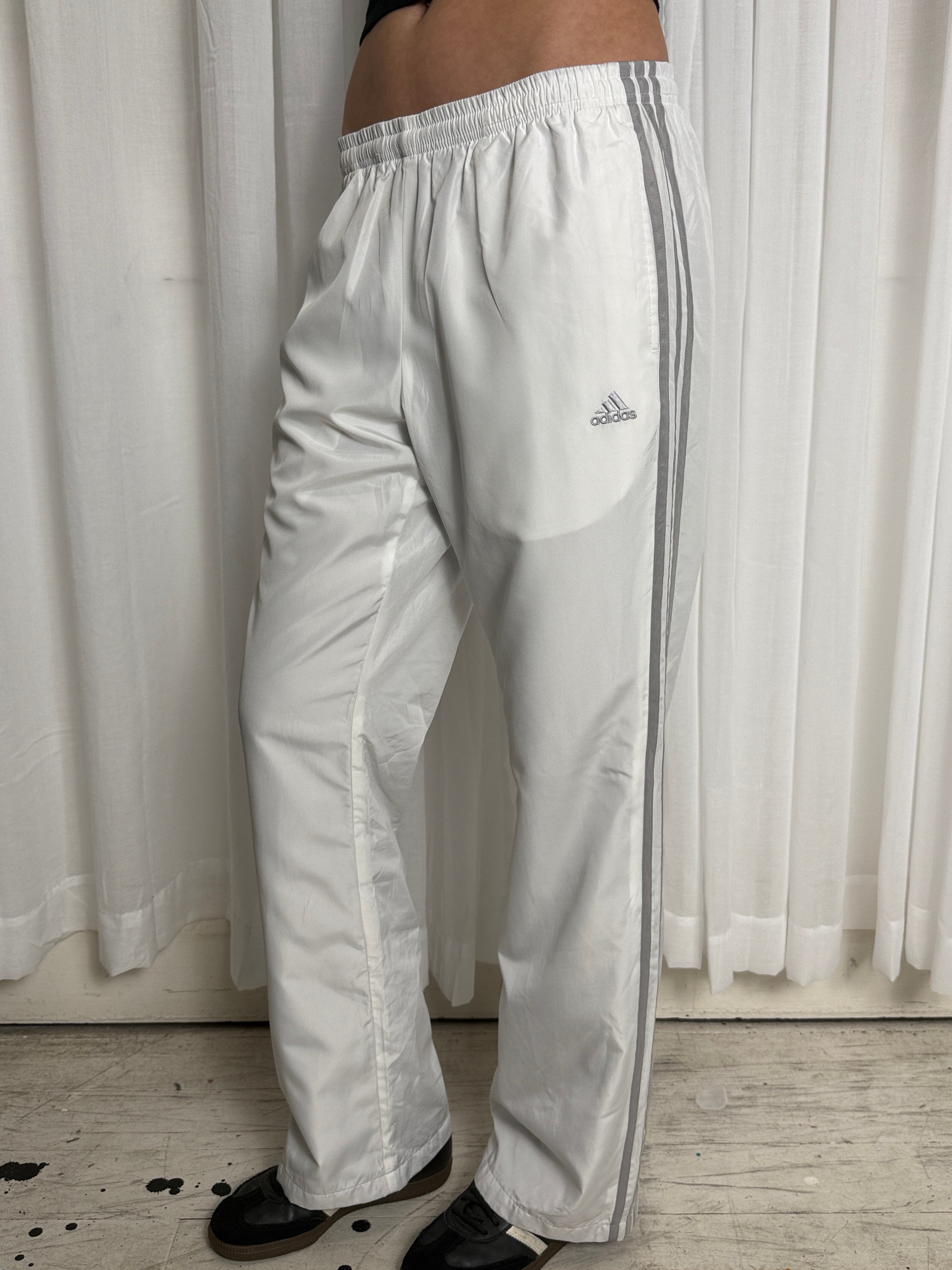 Adidas Trackpants - L