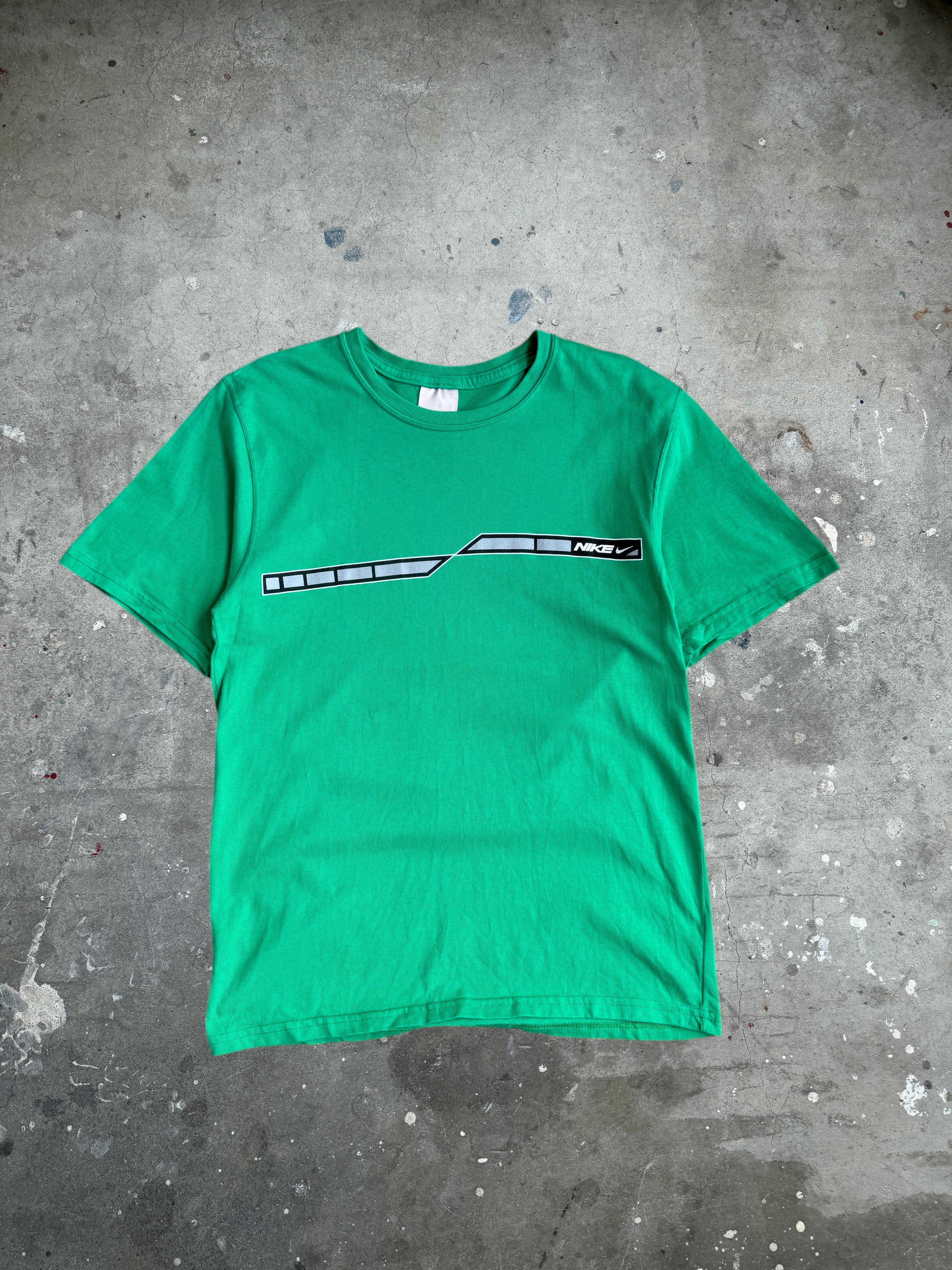 Green Nike Spellout Tshirt - S