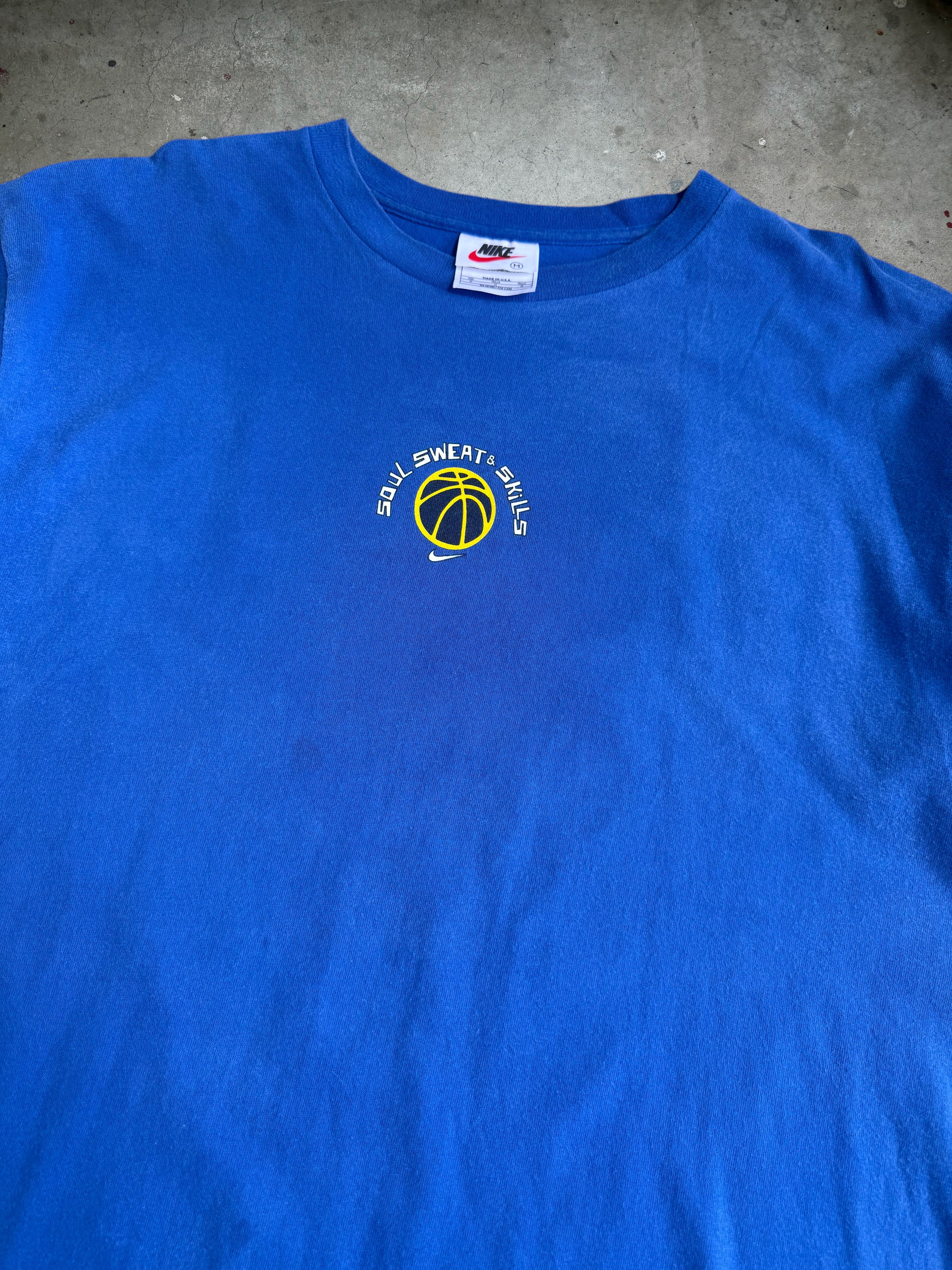 Nike Soul Sweat & Skills Tshirt - M