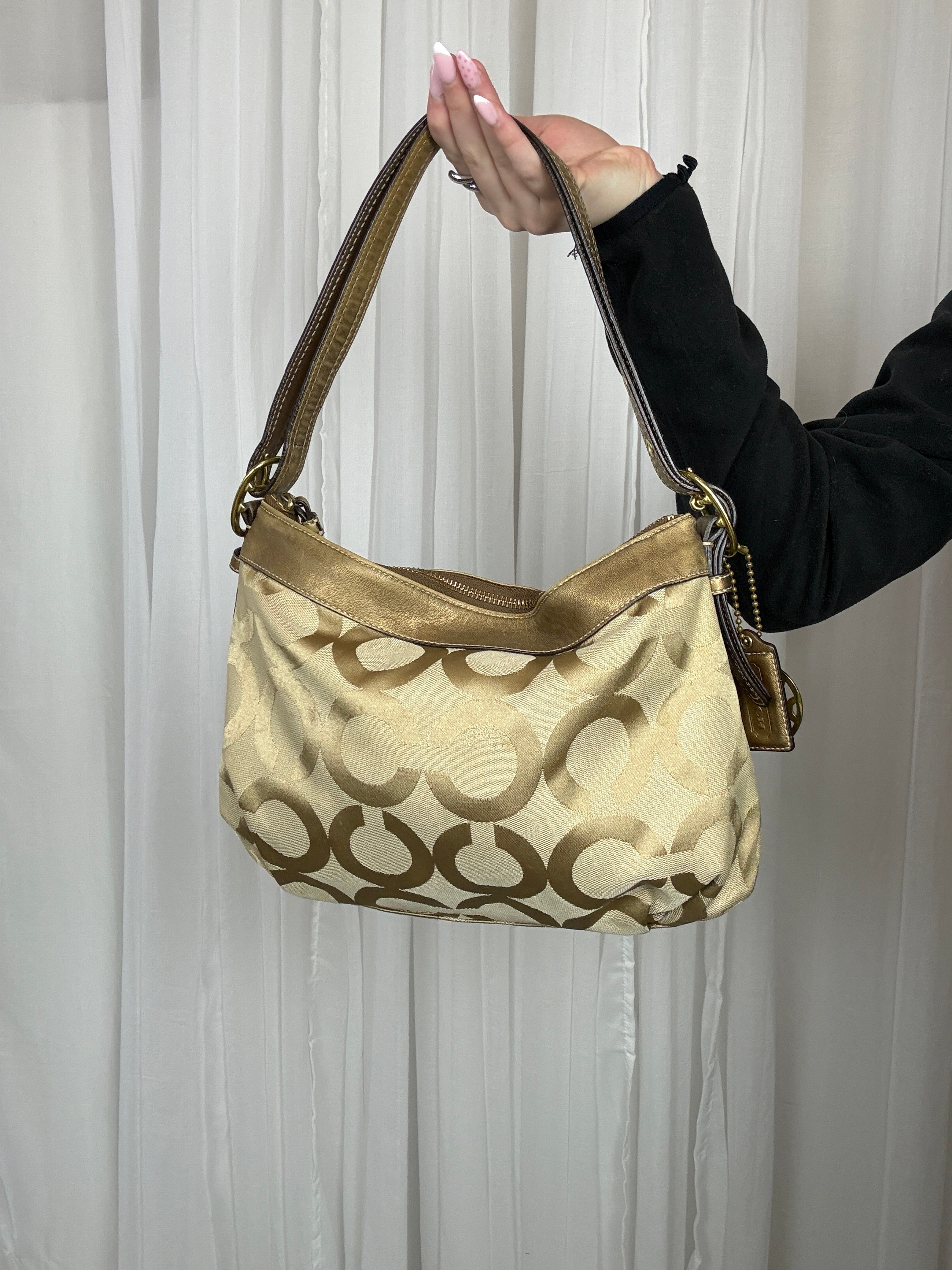 Coach Shoulder Bag