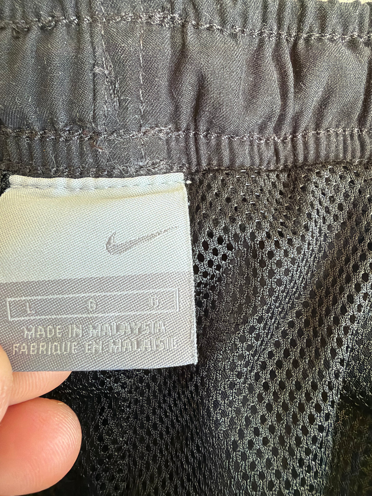 Black Nike Cargo Trackpants - L