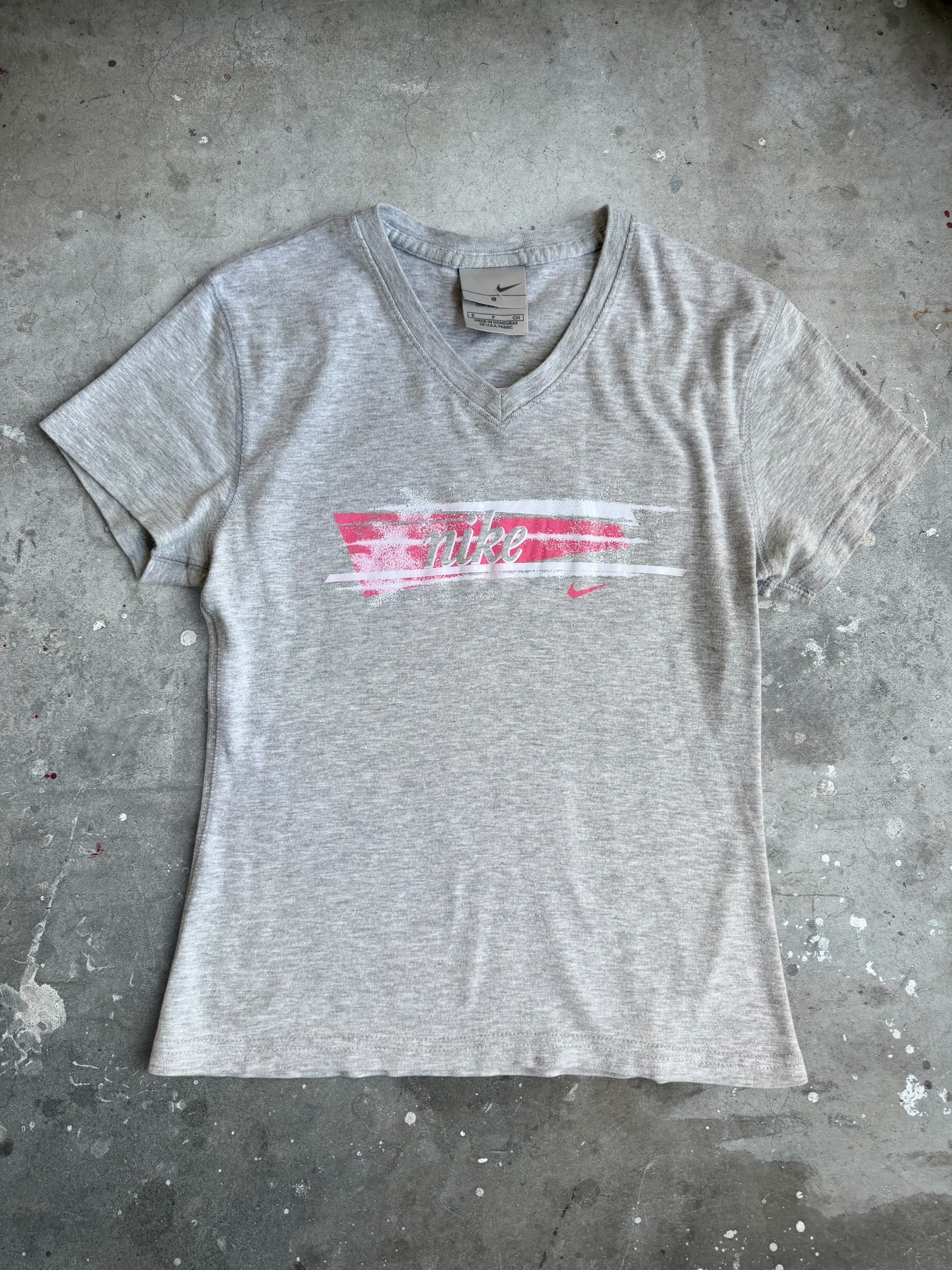 Nike Graphic Tee - S