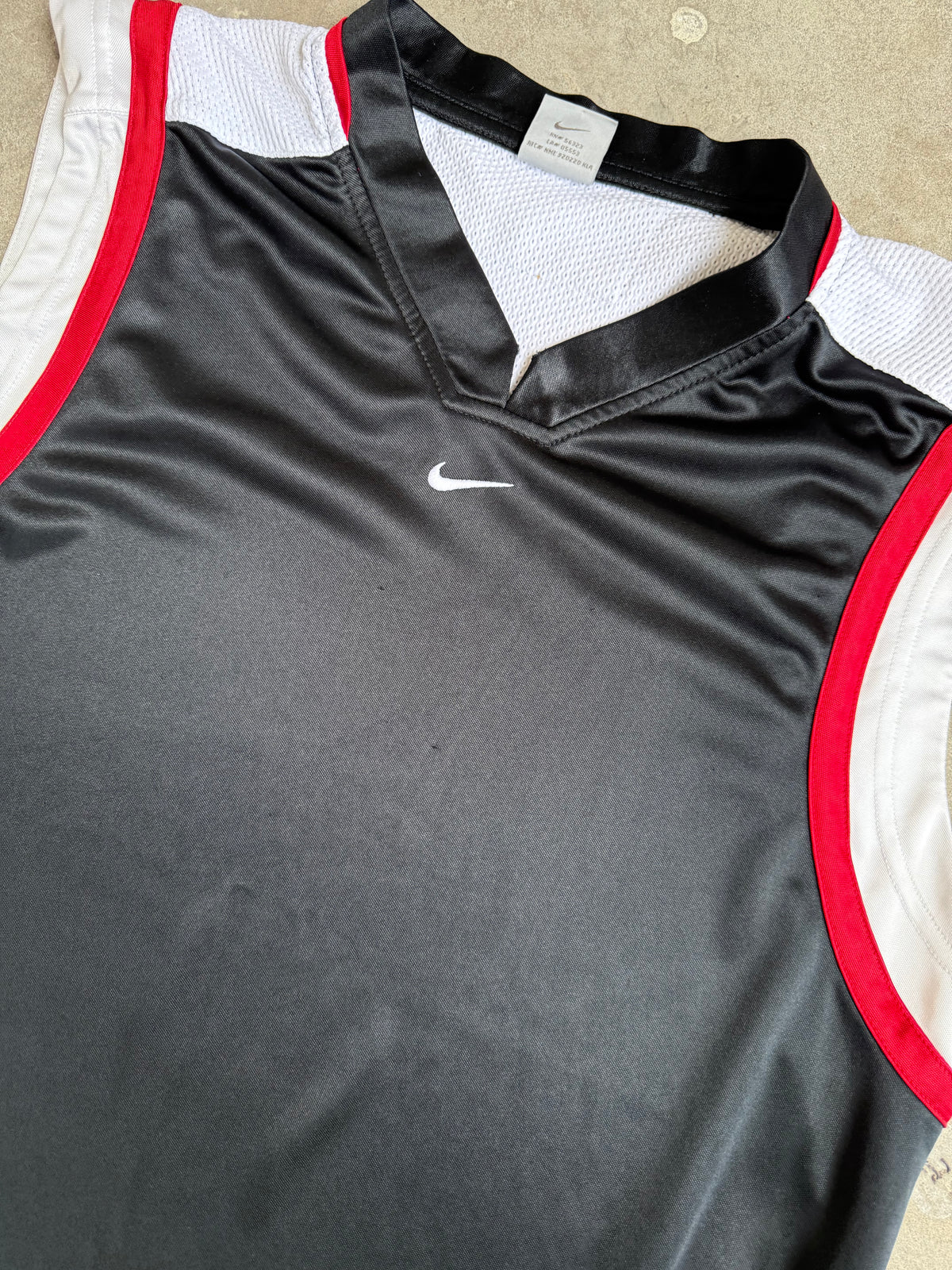 Black Nike Centre Swoosh Singlet - XL